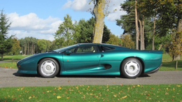 Low-mileage supercar to be offered by Silverstone Auctions